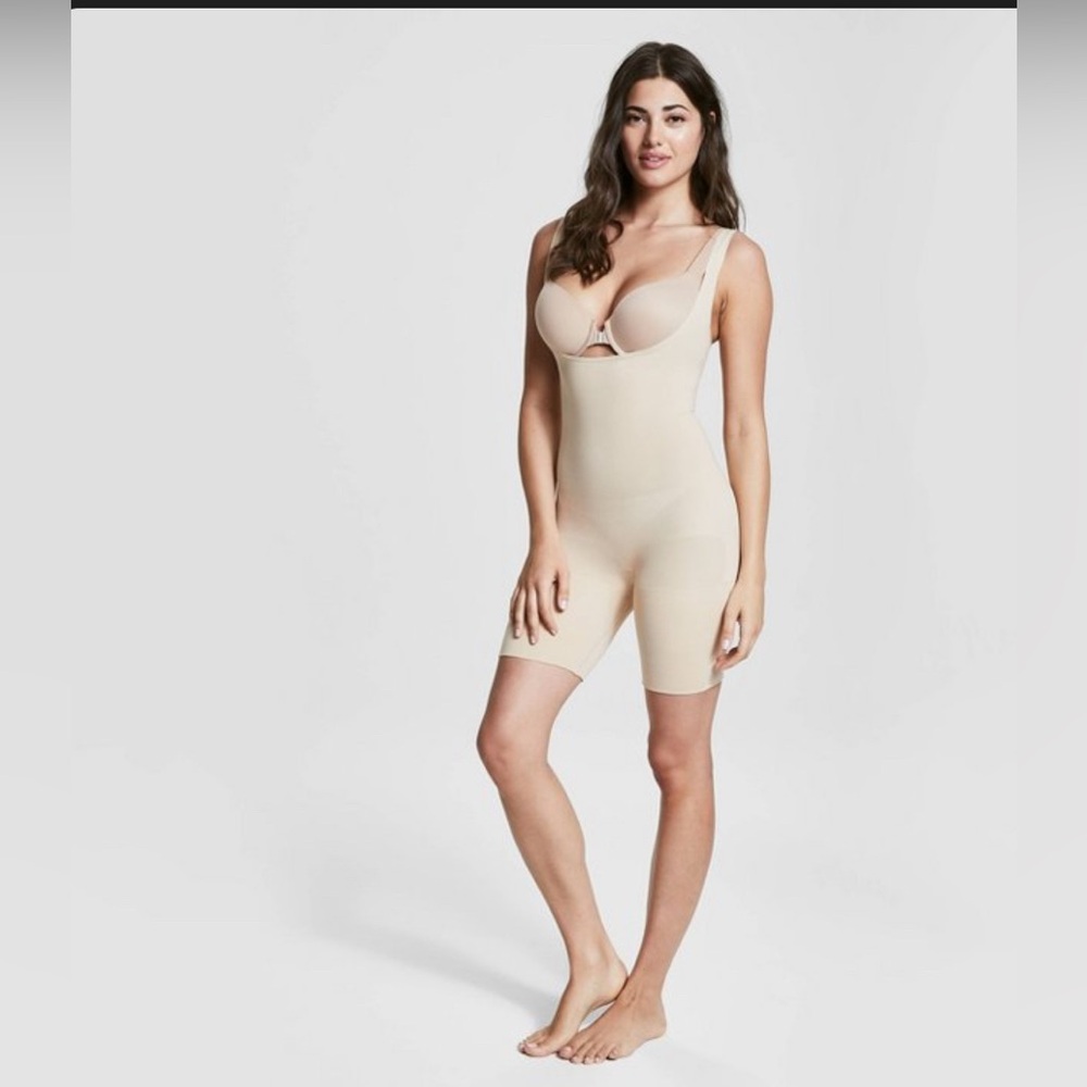 SPANX ASSETS MAXIMUM CONTROL BODY SLIMMING MID THIGH SHAPEWEAR BODYSUIT XL